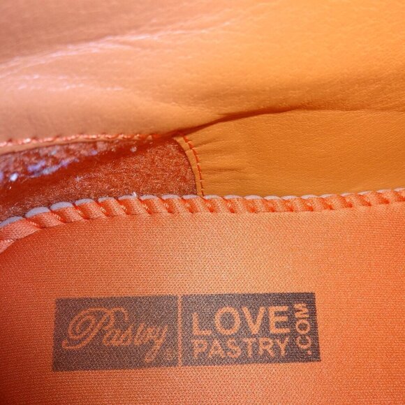 Pastry Love women's size 8 combat boot lace up light brown faux suede gold studs - Picture 6 of 16